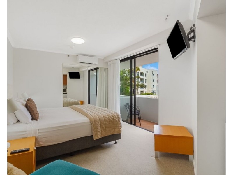 108/88 Marine Parade, Coolangatta QLD 4225