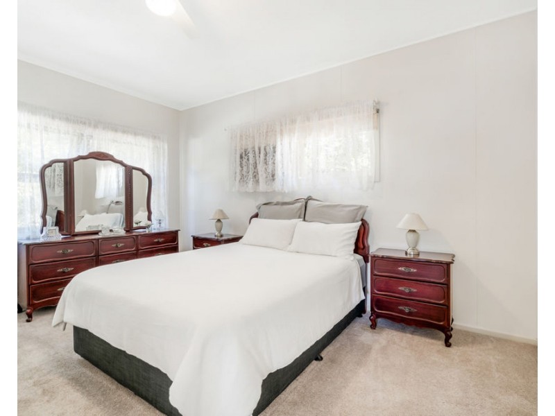 15 James Road, Tweed Heads South NSW 2486