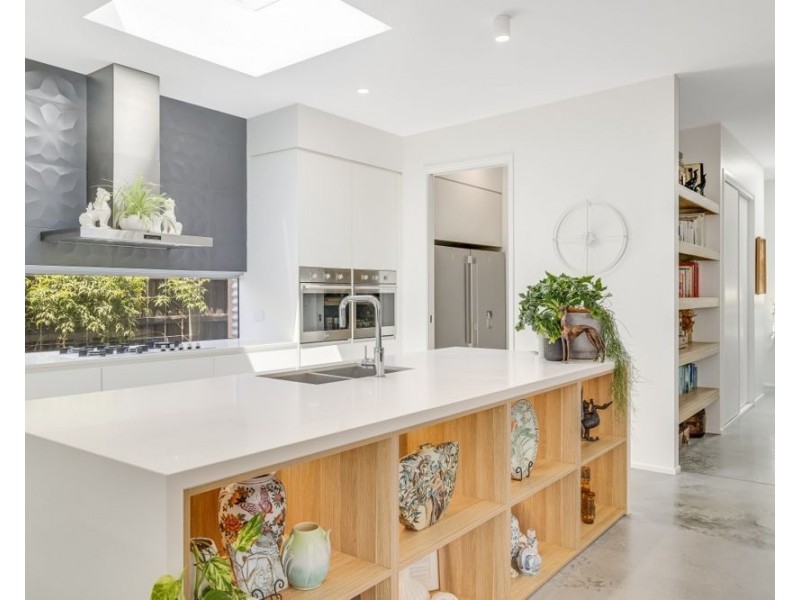 18 Sea Eagle Court, Casuarina NSW 2487