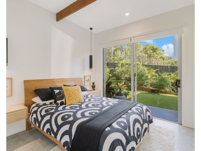 18 Sea Eagle Court, Casuarina NSW 2487