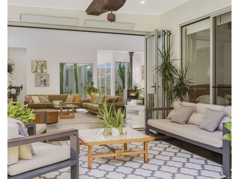 18 Sea Eagle Court, Casuarina NSW 2487