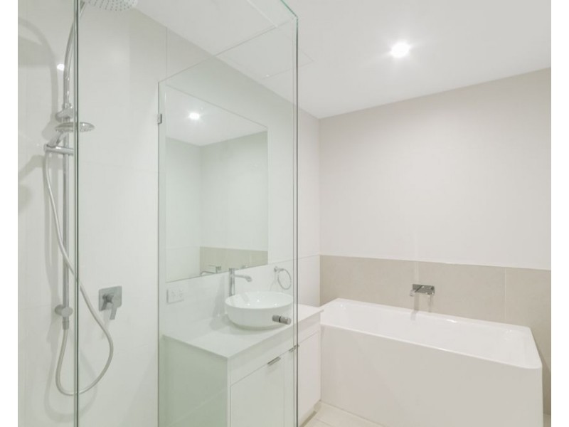 6/51 Dixon Street, Coolangatta QLD 4225