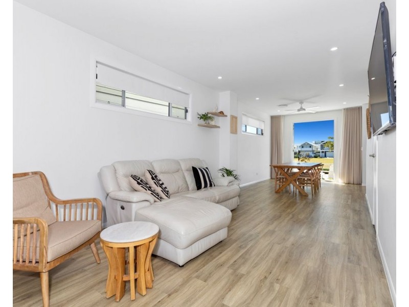 44 Seaside Drive, Kingscliff NSW 2487