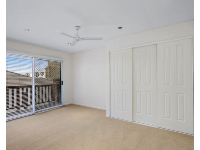 6/23 Petrie Street, Rainbow Bay QLD 4225