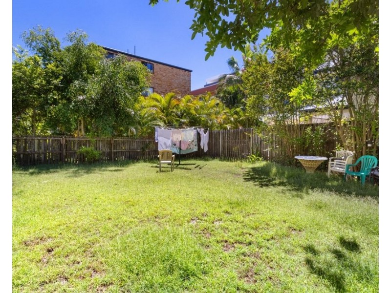 3/47 Golden Four drive, Bilinga QLD 4225