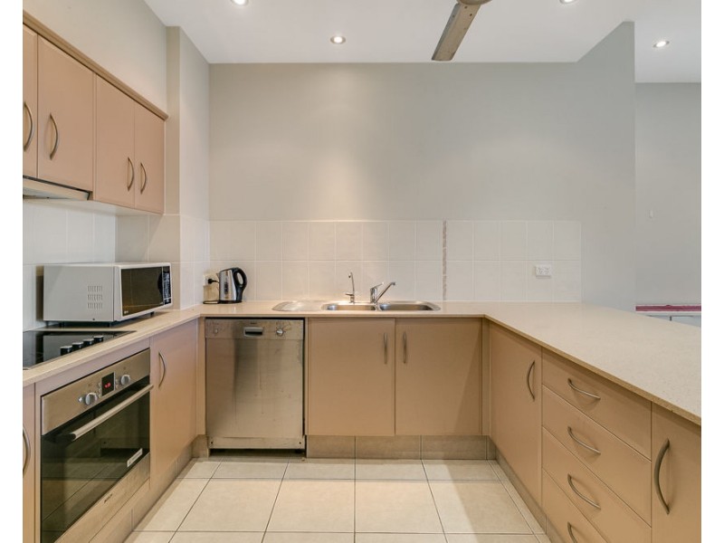 7/50 Dutton Street, Coolangatta QLD 4225