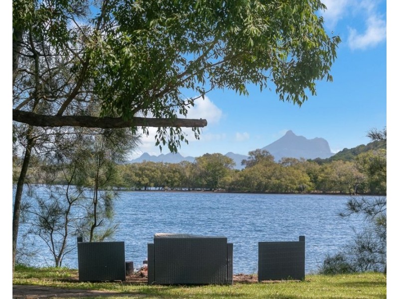 19 Chinderah Bay Drive, Chinderah NSW 2487