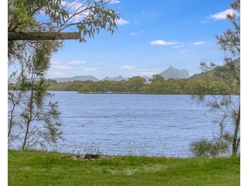 19 Chinderah Bay Drive, Chinderah NSW 2487