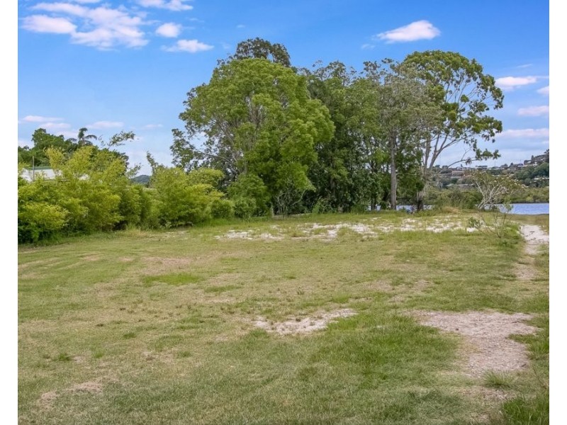 19 Chinderah Bay Drive, Chinderah NSW 2487