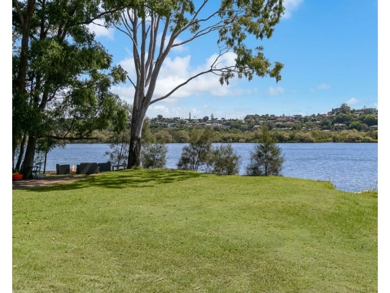 19 Chinderah Bay Drive, Chinderah NSW 2487