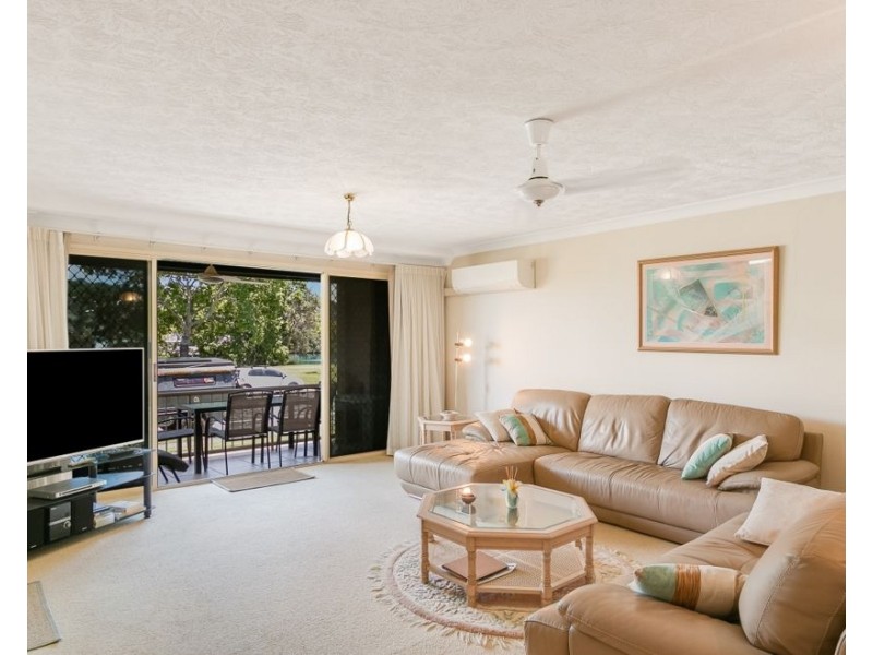 4/4 Botany Crescent, Tweed Heads NSW 2485
