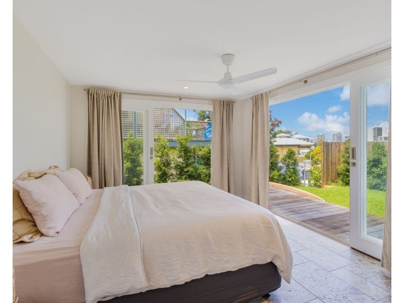 84 McLean Street, Coolangatta QLD 4225