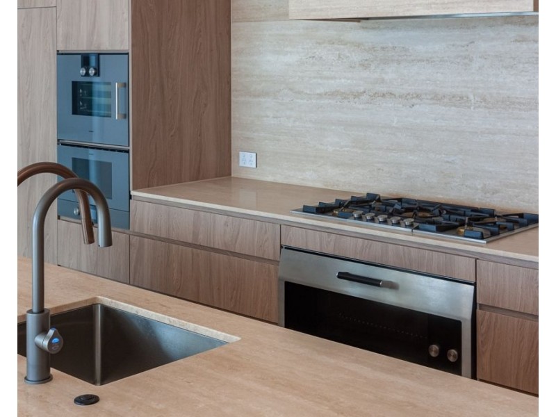 201/275 Boundary Street  “AWAKEN”, Rainbow Bay QLD 4225