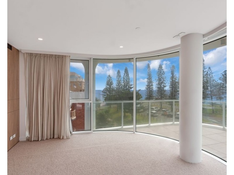 201/275 Boundary Street  “AWAKEN”, Rainbow Bay QLD 4225