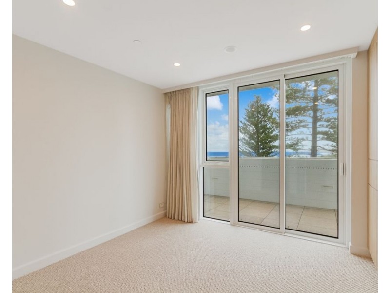 201/275 Boundary Street  “AWAKEN”, Rainbow Bay QLD 4225