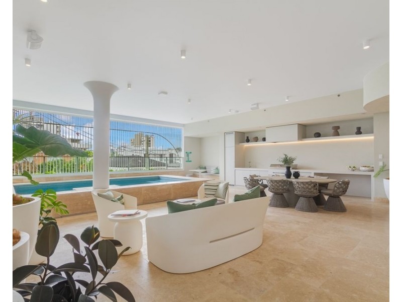 201/275 Boundary Street  “AWAKEN”, Rainbow Bay QLD 4225