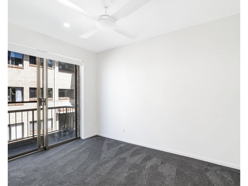 4/76 Coolangatta Road, Coolangatta QLD 4225