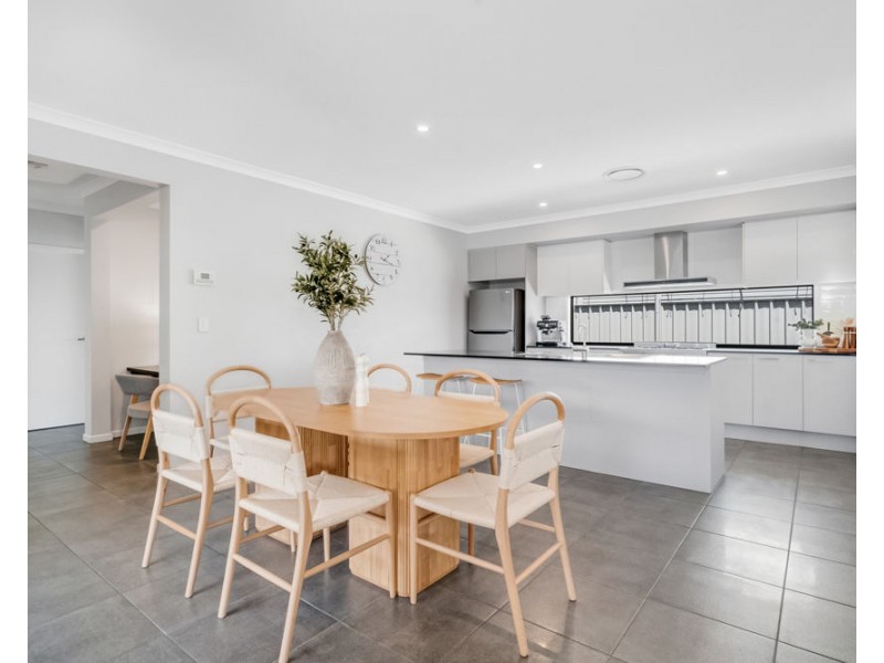 20 Robin Circuit, Tweed Heads South NSW 2486