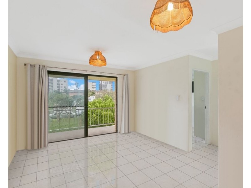 12/17 Coolangatta Road, Coolangatta QLD 4225