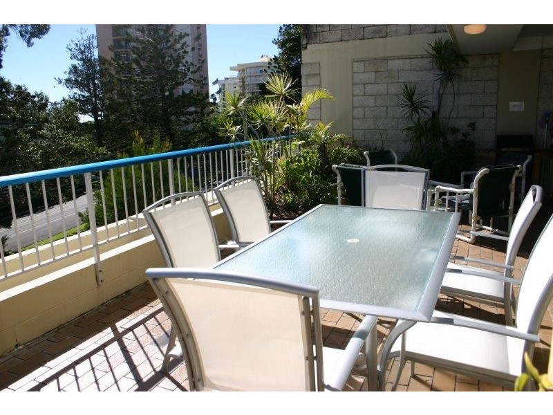 Rainbow Bay QLD 4225