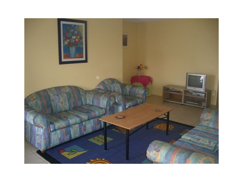 Rainbow Bay QLD 4225