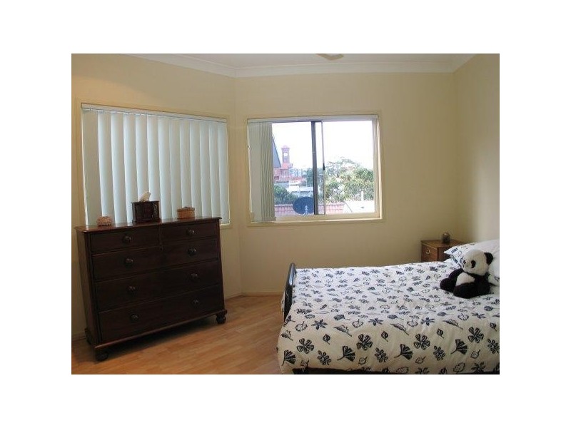 2/80 McLean Street, Coolangatta QLD 4225