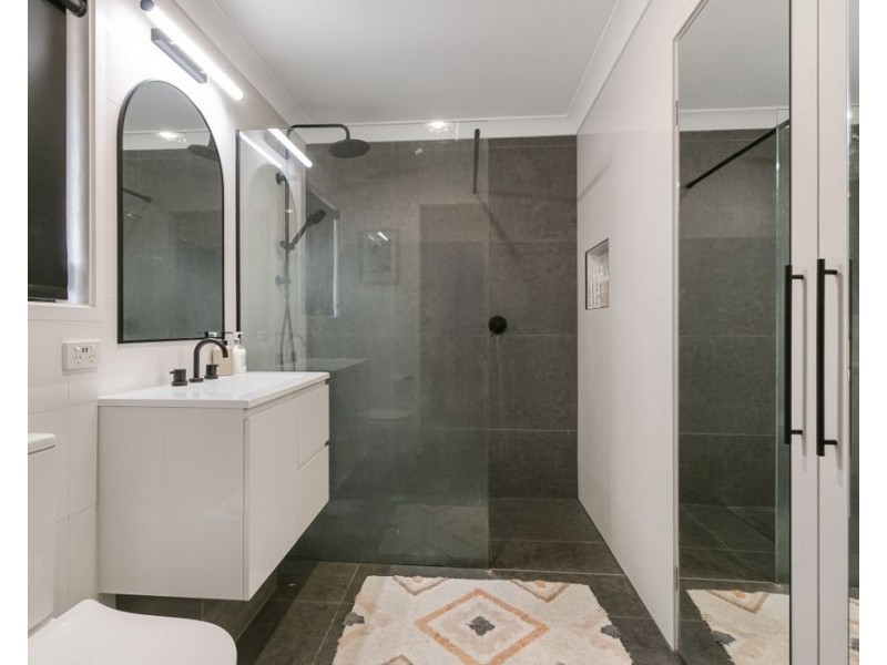 17a Chardonnay Crescent, Tweed Heads South NSW 2486