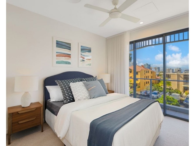 2/7-11 Rutledge Street, Coolangatta QLD 4225