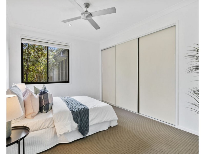 26-28 Forest Ridge Drive, Bonogin QLD 4213