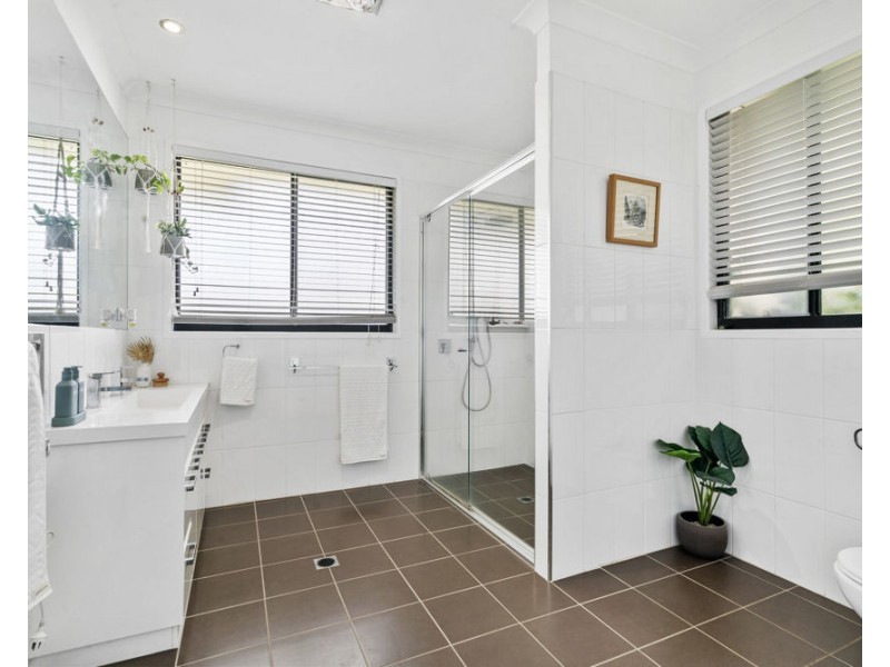 26-28 Forest Ridge Drive, Bonogin QLD 4213