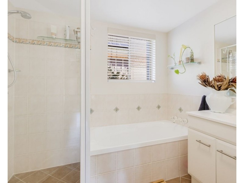 6/40-42 Dutton Street, Coolangatta QLD 4225
