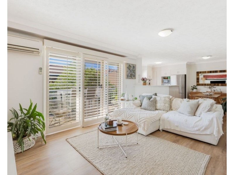 6/40-42 Dutton Street, Coolangatta QLD 4225