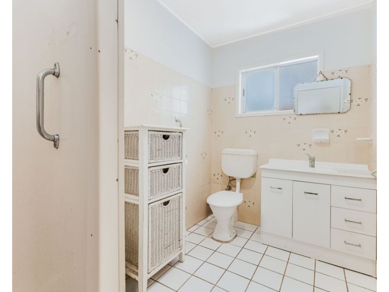 1 Eunga Street, Tweed Heads South NSW 2486