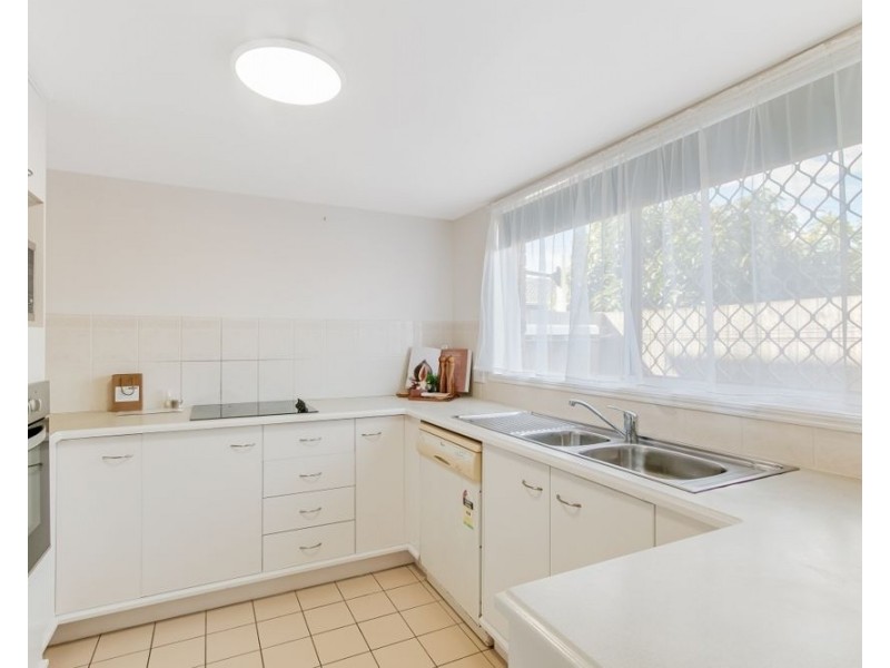 4/40 Coolangatta Road, Coolangatta QLD 4225