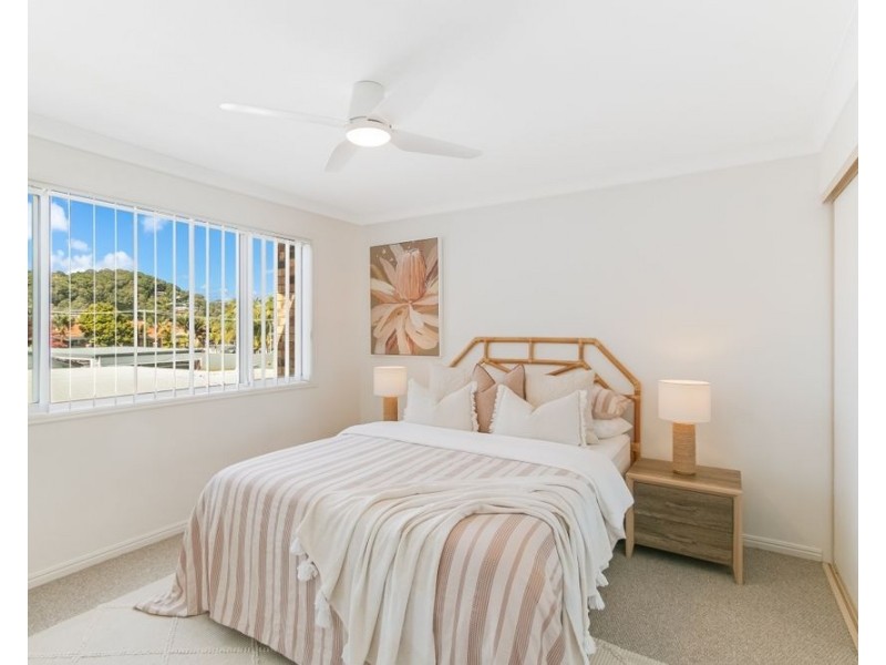 4/40 Coolangatta Road, Coolangatta QLD 4225