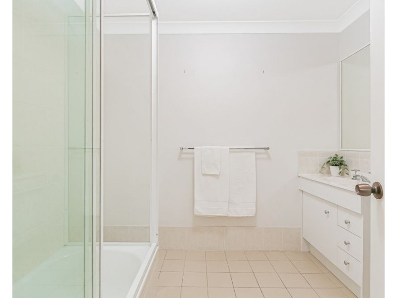 4/40 Coolangatta Road, Coolangatta QLD 4225