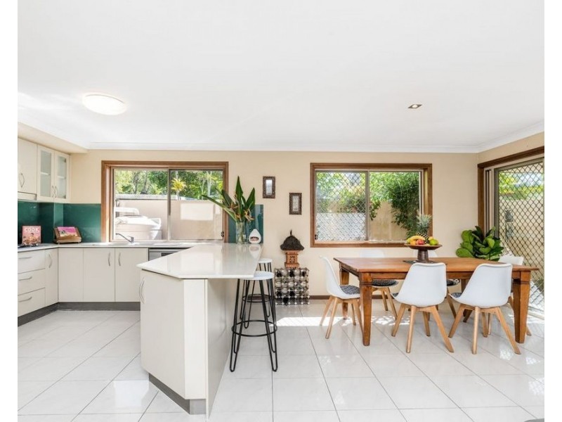 8B Gala Grove, Coolangatta QLD 4225