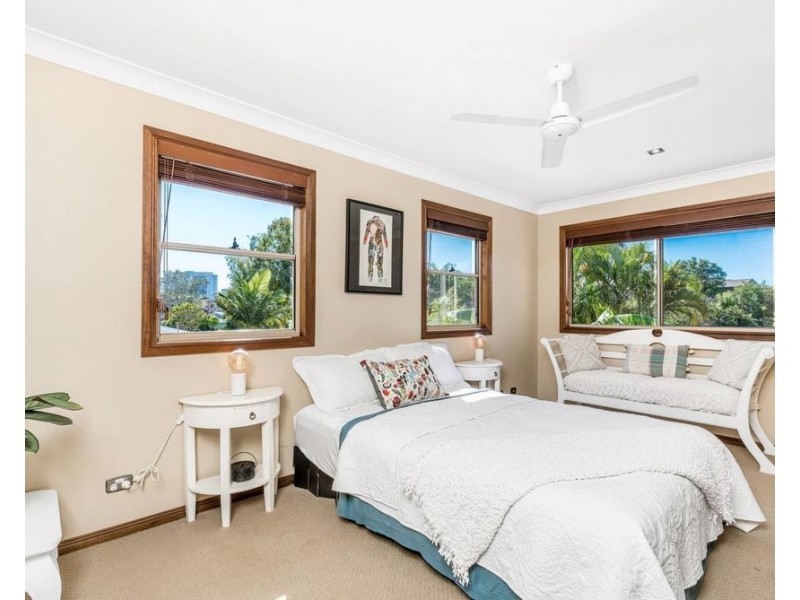 8B Gala Grove, Coolangatta QLD 4225