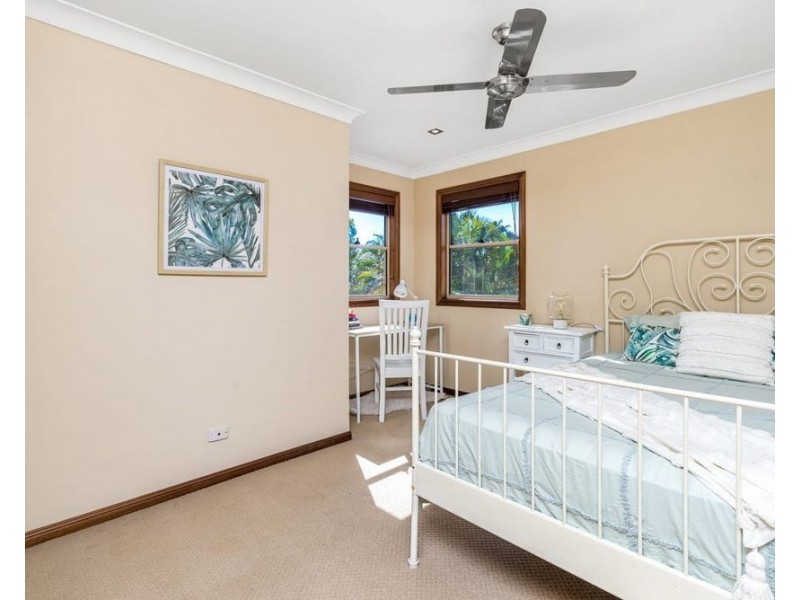 8B Gala Grove, Coolangatta QLD 4225