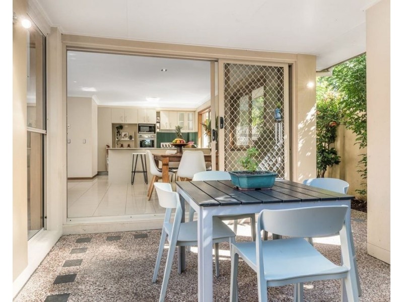 8B Gala Grove, Coolangatta QLD 4225