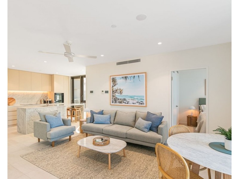 203/144 Marine Parade, Coolangatta QLD 4225