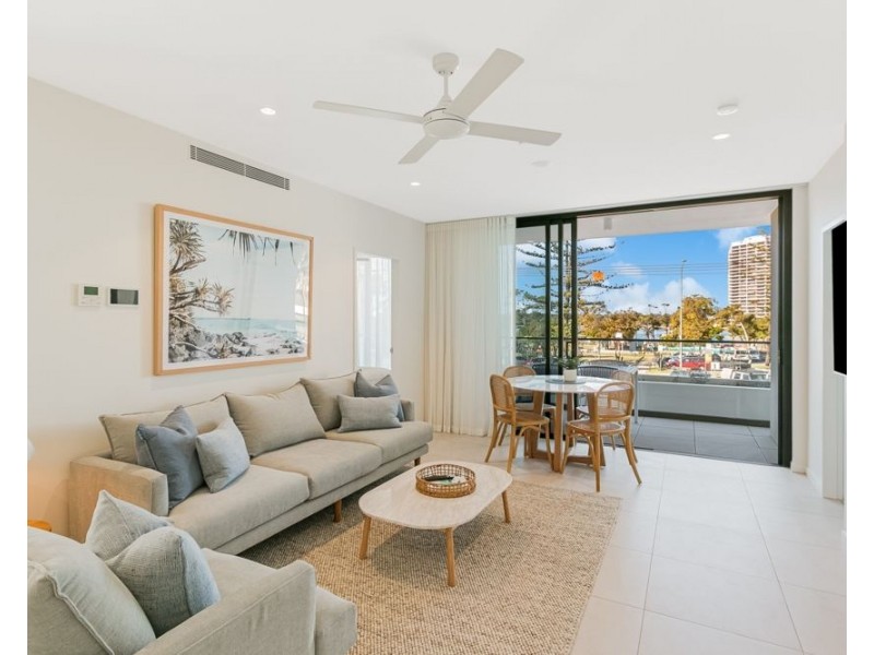 203/144 Marine Parade, Coolangatta QLD 4225