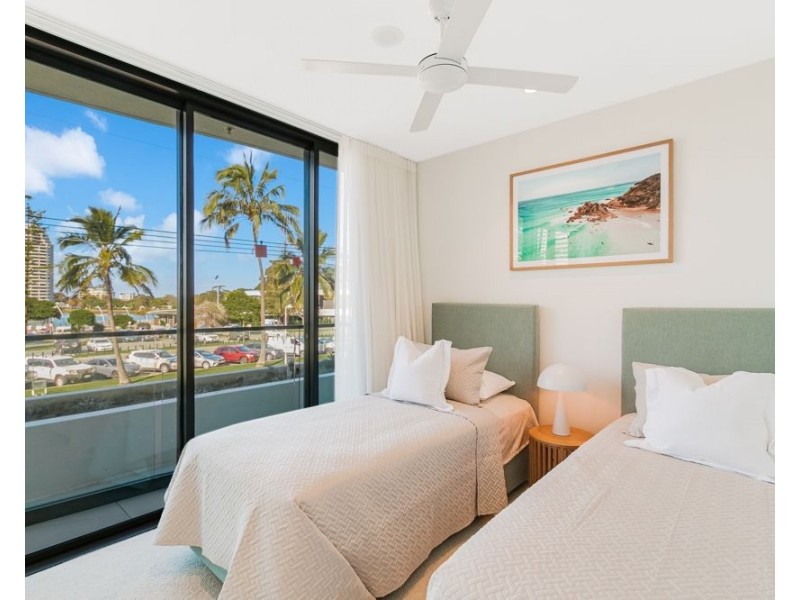 203/144 Marine Parade, Coolangatta QLD 4225