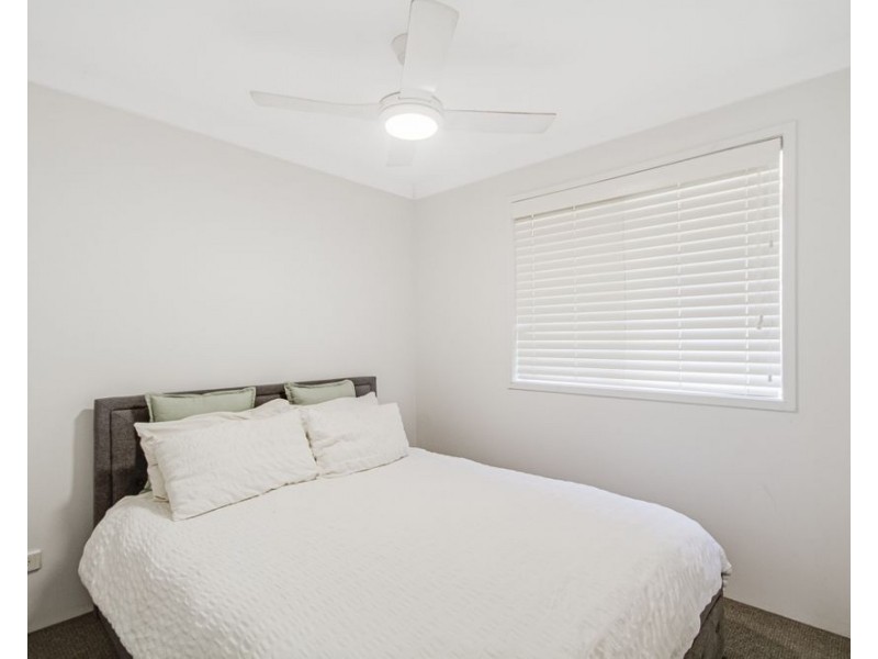 6 Loyal Court, Tweed Heads South NSW 2486