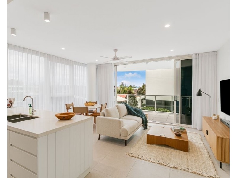 306/7-11 Miles Street  Del Ray, Coolangatta QLD 4225