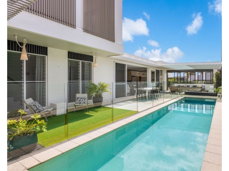 4 Trestles Avenue, Casuarina NSW 2487