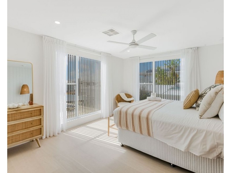 4 Trestles Avenue, Casuarina NSW 2487