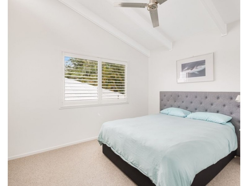 102 Garrick Street, Coolangatta QLD 4225