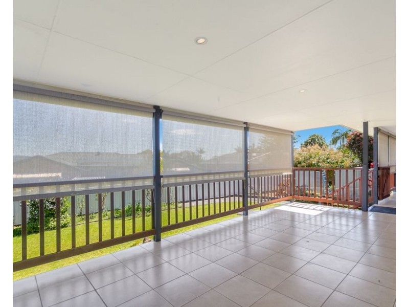 143 Pioneer Parade, Banora Point NSW 2486