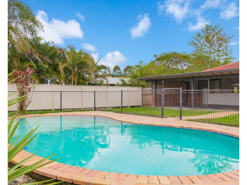 52 Riviera Avenue, Tweed Heads West NSW 2485